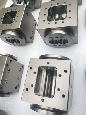 Berstoff ZE 82 Ekstrüder vida fıçıları