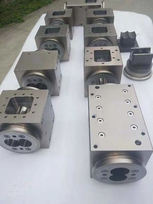 Berstoff ZE 82 Ekstrüder vida fıçıları