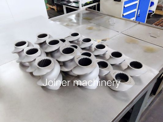 ZE77 Gümüş Taşıyıcı Vida Elemanı, Ekstruder Vida Malzemesi HRC58 - 62 Sertlik