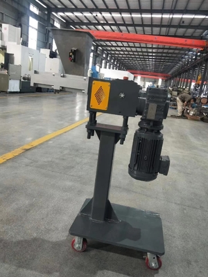 PE PP PVC ABS Boru Film Ekstruder için Çift Vidalı Ekstruder Yan Besleyici